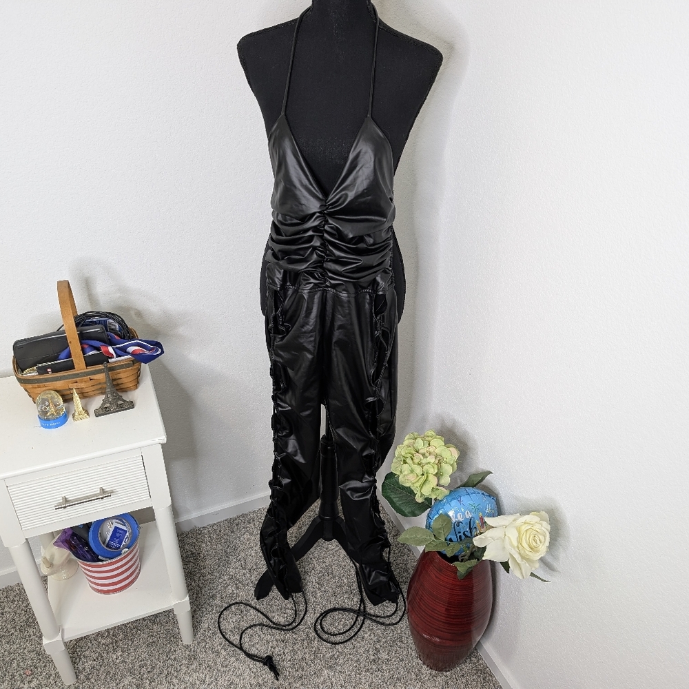 💘 Keep It Naughty Jumpsuit - Picture 6 of 9